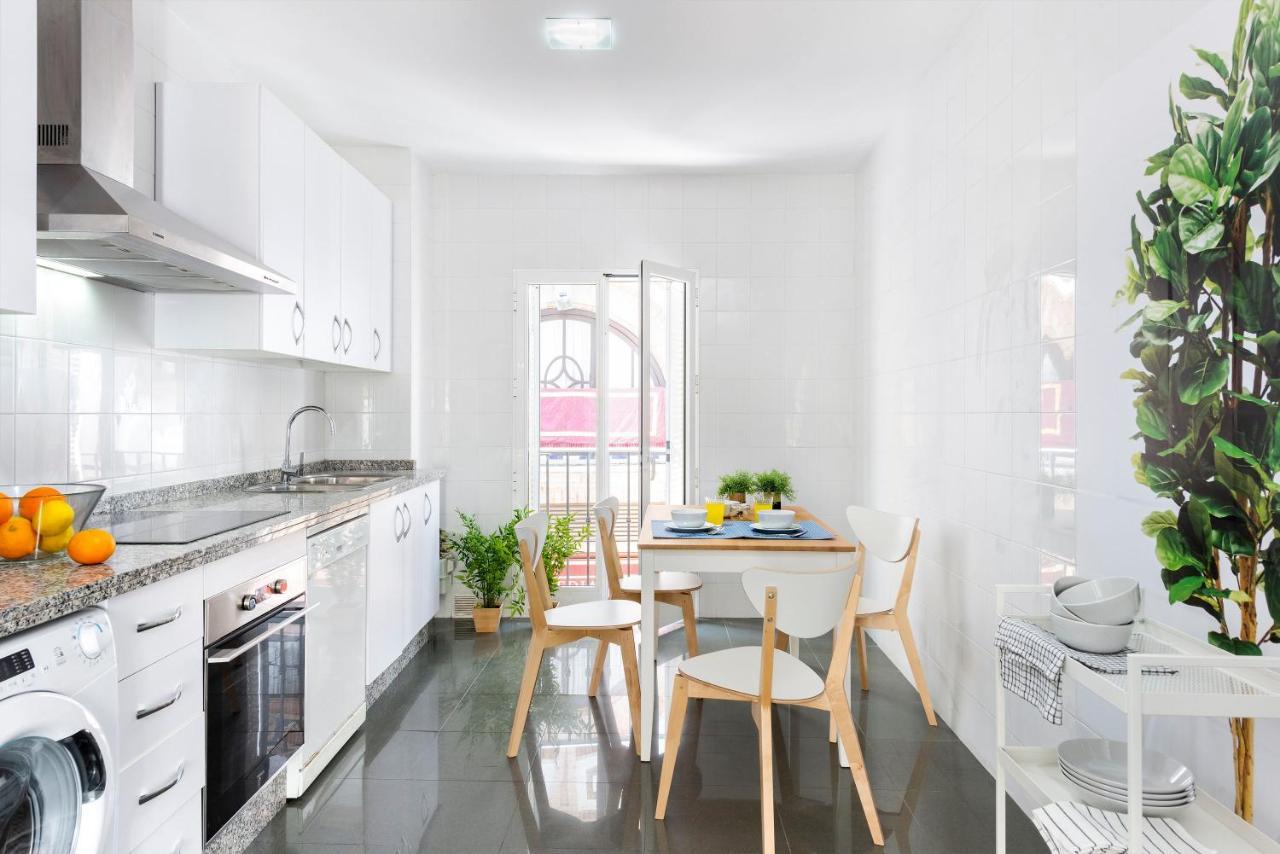 Alohamundi Francos Apartment Севиля Екстериор снимка