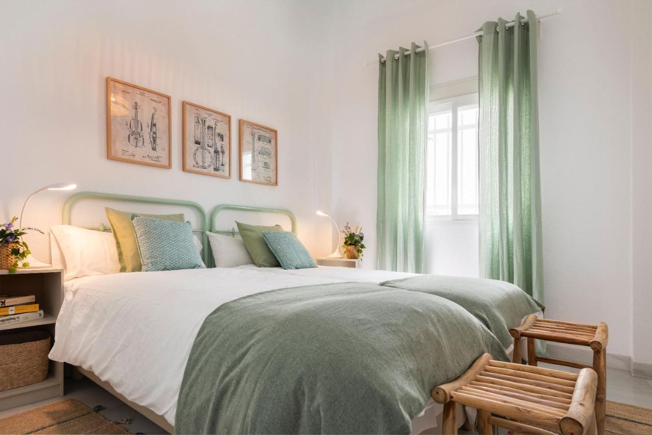 Alohamundi Francos Apartment Севиля Екстериор снимка